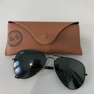 Ray-Ban Aviator Sunglasses